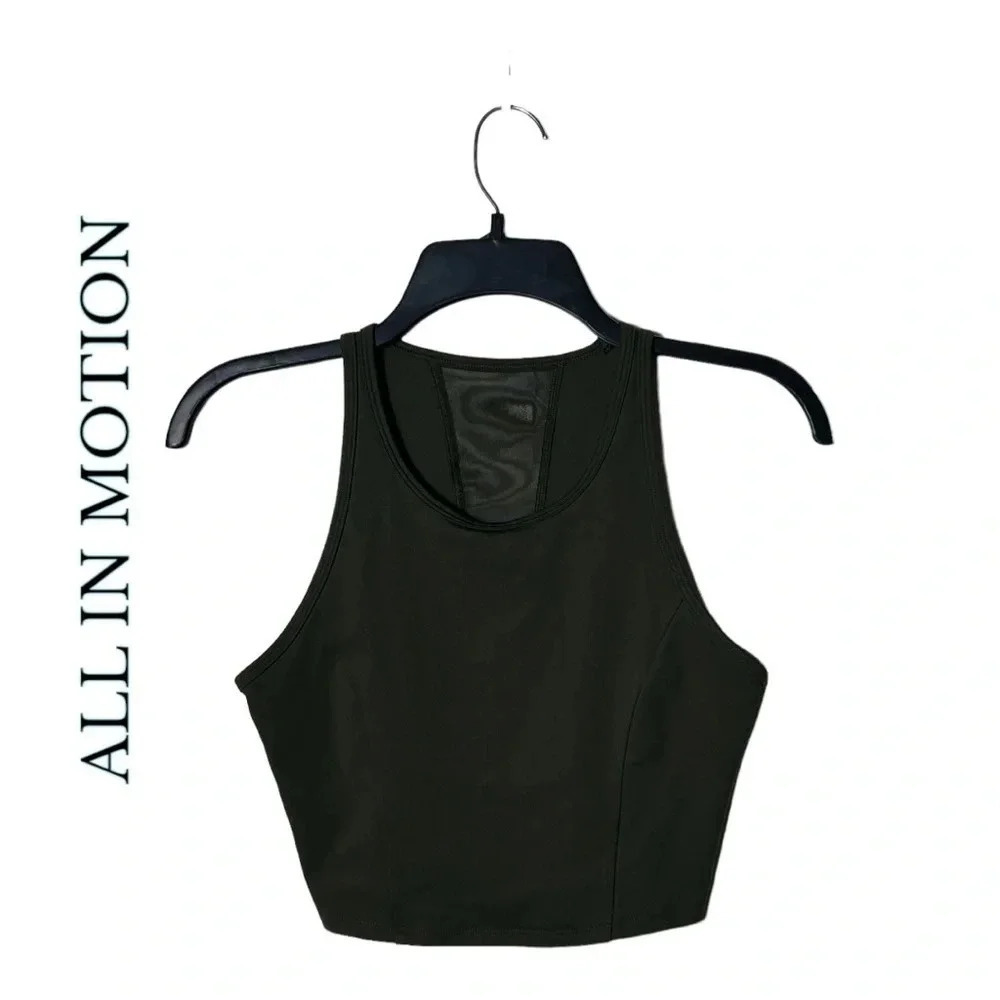 1866. ALL IN MOTION CROPPED WORKOUT/ATHLETIC TOP  HUNTER GREEN‎ IN COLOR SIZE SM